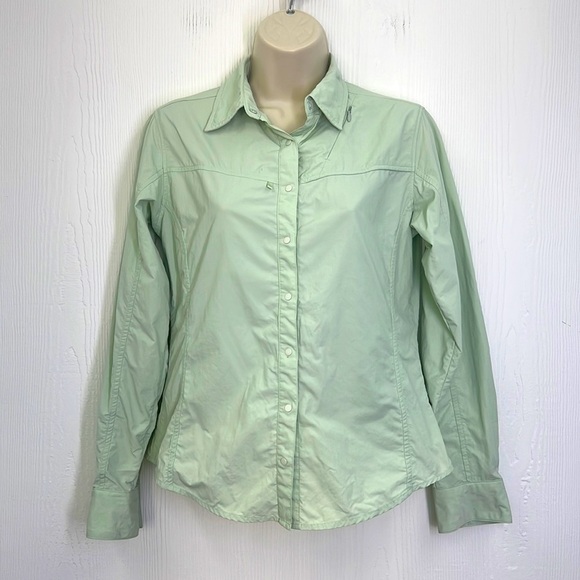 Patagonia - Sol Patrol Mint Long Sleeve Collared Button Down Hidden Pocket Top 2 - Picture 1 of 15